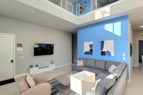 Rooftop Patio and Pool Access Condo in Reunion!